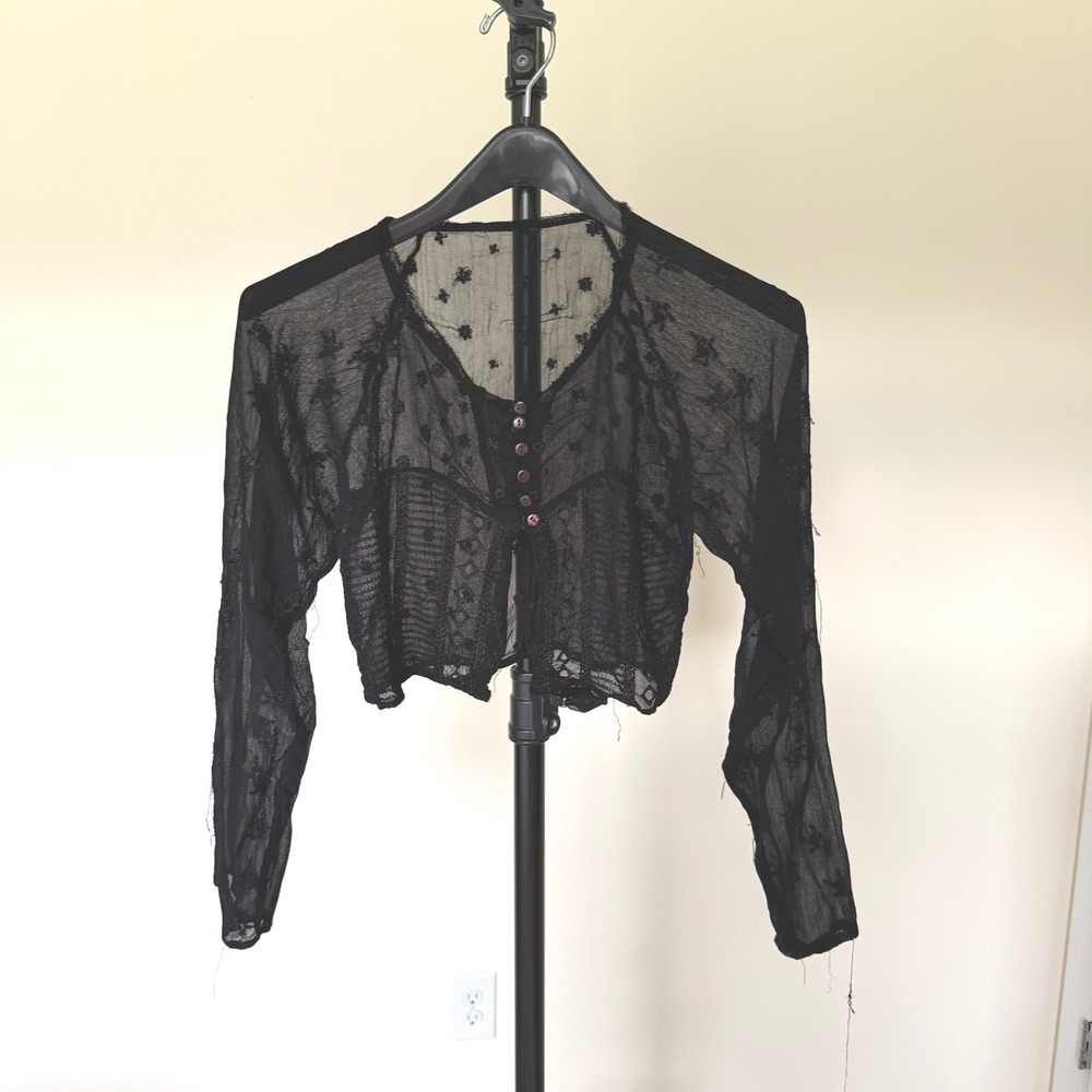 Unbranded Sheer‎ Black Embroidered Lace Cropped Cardigan Button Front Top Small - Picture 2 of 8